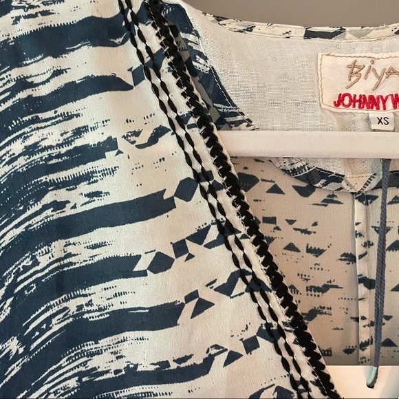 Johnny Was Biya Silk tunic XS NWT - Picture 2 of 9
